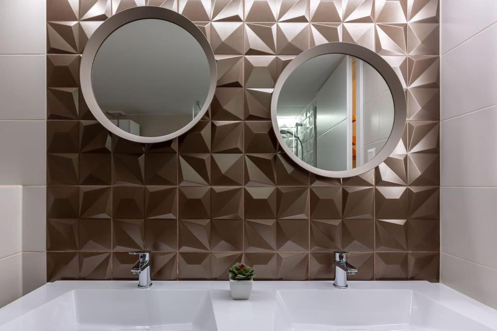 Premium Apartment By Hi5-King Street'S Luxury Budapest Extérieur photo