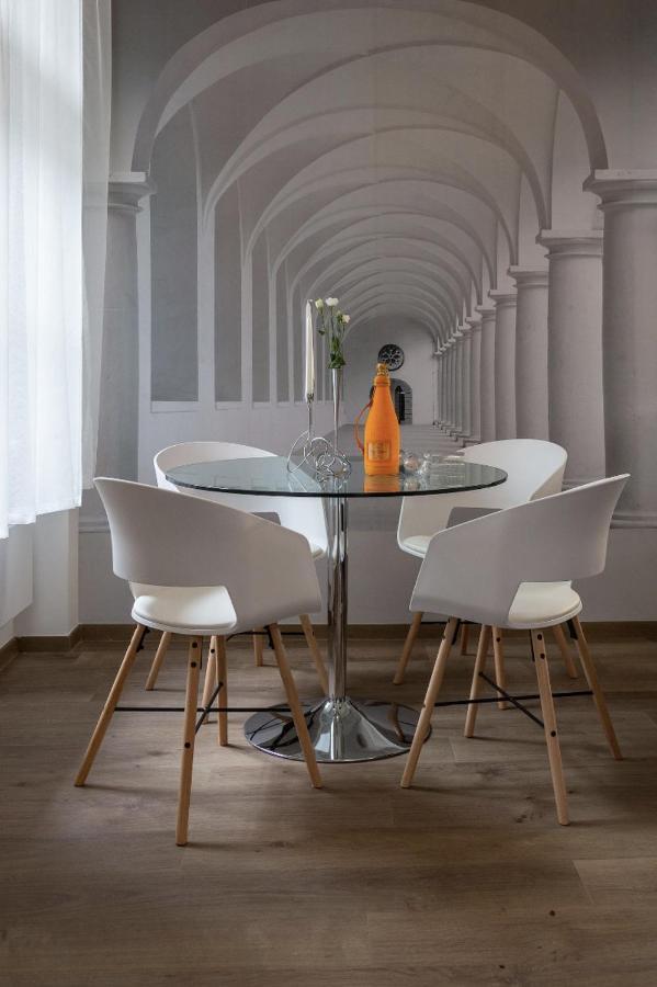Premium Apartment By Hi5-King Street'S Luxury Budapest Extérieur photo
