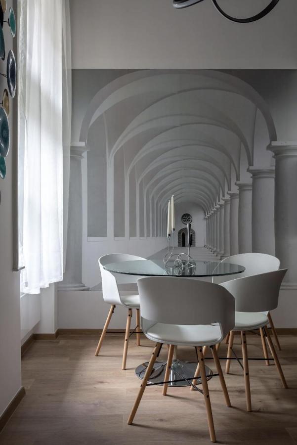 Premium Apartment By Hi5-King Street'S Luxury Budapest Extérieur photo